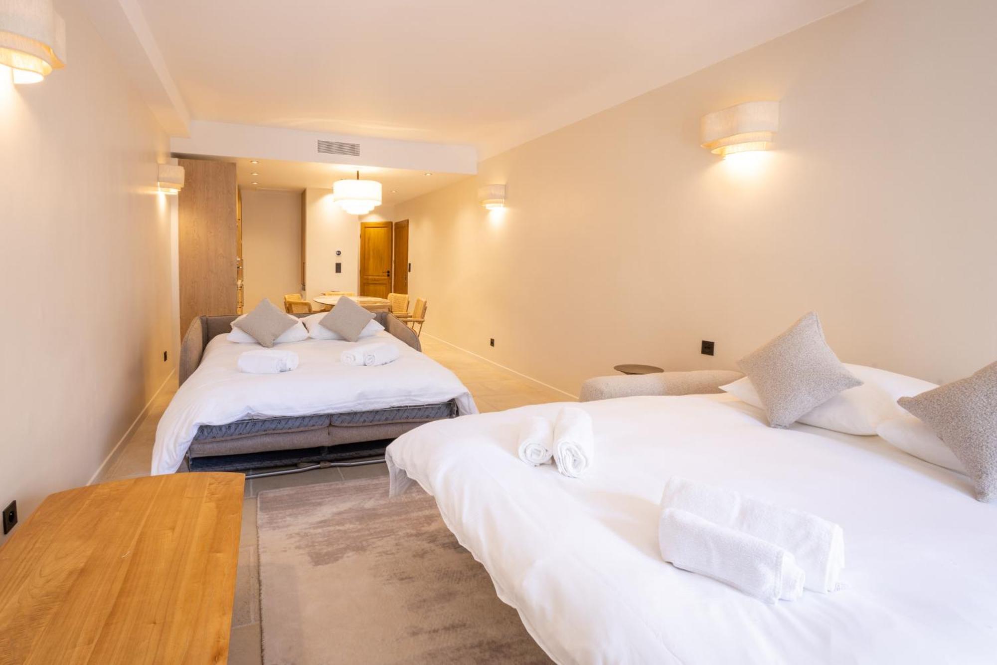 Port De Tropez Et Place Des Lices Appartement Saint-Tropez